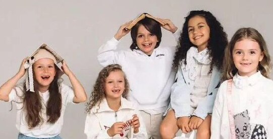 Дети вместе